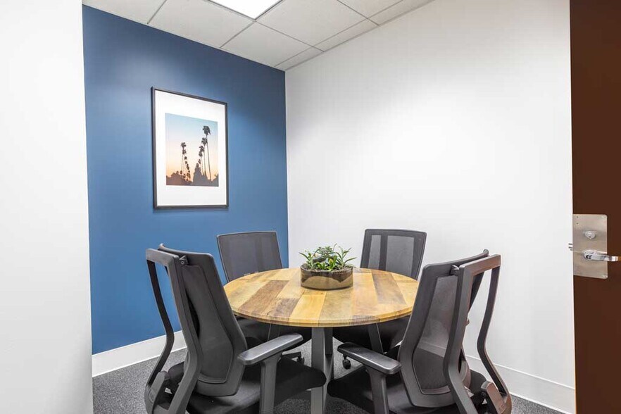 More Photos Of 11400 W Olympic Blvd, Los Angeles Coworking Space