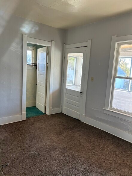 More Photos Of 720 Orchard St, Toledo Apartments For Sale