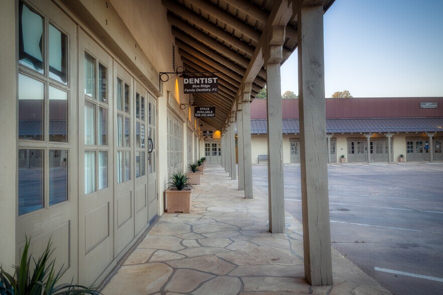 More Photos Of 1450 E White Mountain Blvd, Pinetop Restaurant For Sale