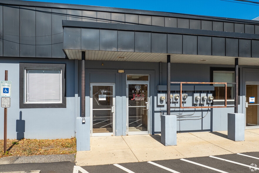 More Photos Of 307 - 319 W Landis Ave, Vineland Medical For Lease