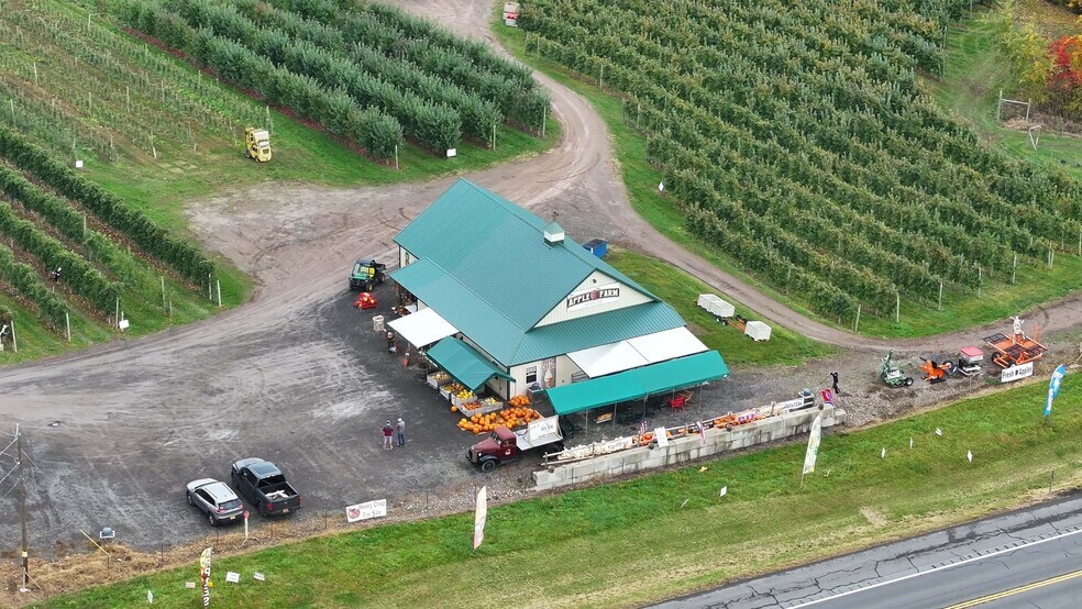 More Photos Of 5630 Norris Rd, North Rose General Retail For Sale