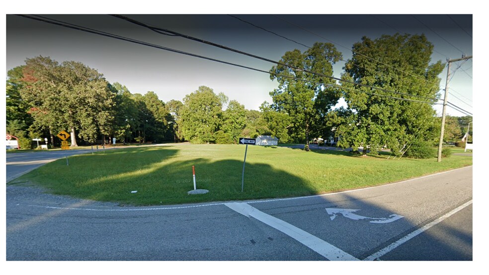 More Photos Of 6920 George Washington Memorial, Yorktown Land For Sale