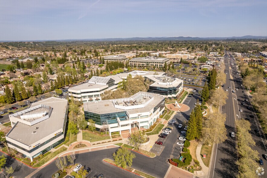 More Photos Of 3013 Douglas Blvd, Roseville Office For Lease