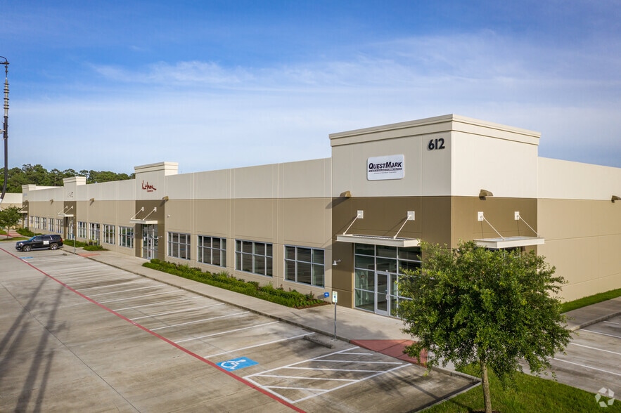 More Photos Of 612 Spring Hill Dr, Spring Warehouse For Lease