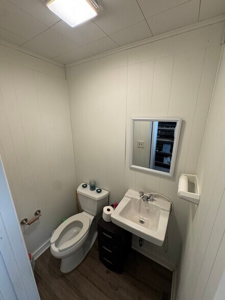 More Photos Of 513-521 E Perkins Ave, Sandusky Storefront For Sale