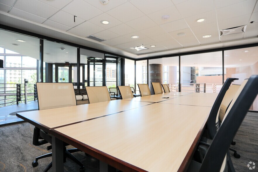 More Photos Of 500 Marquette Ave NW, Albuquerque Office For Lease