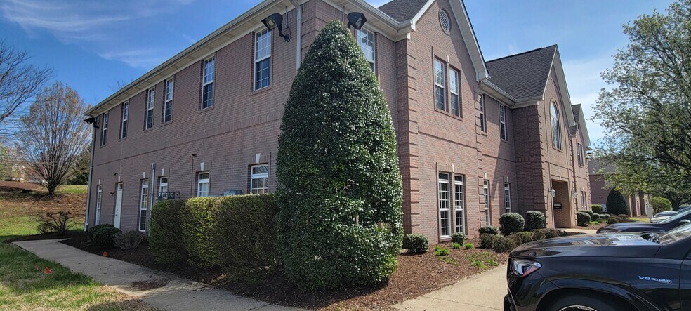 More Photos Of 3220 Office Pointe Pl, Louisville Office For Sale