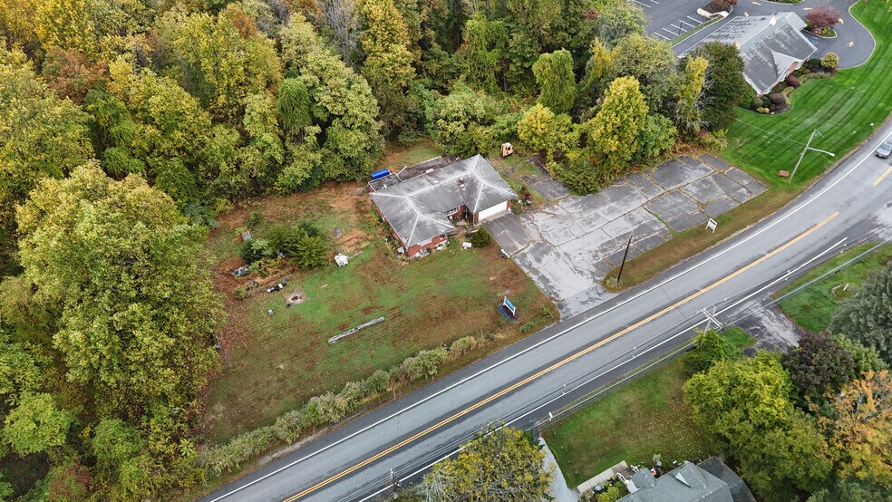 More Photos Of 233 NJ-94 Rt, Vernon Storefront Retail Office For Sale