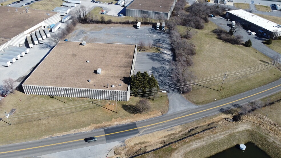 More Photos Of 259 Brooke Rd, Winchester Warehouse For Sale