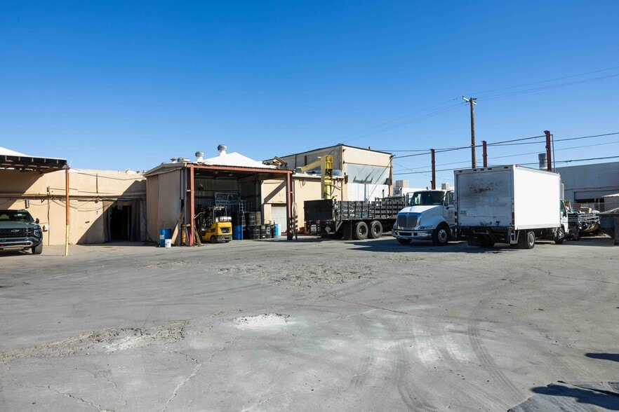 More Photos Of 1825-1841 E Jefferson St, Phoenix Warehouse For Sale