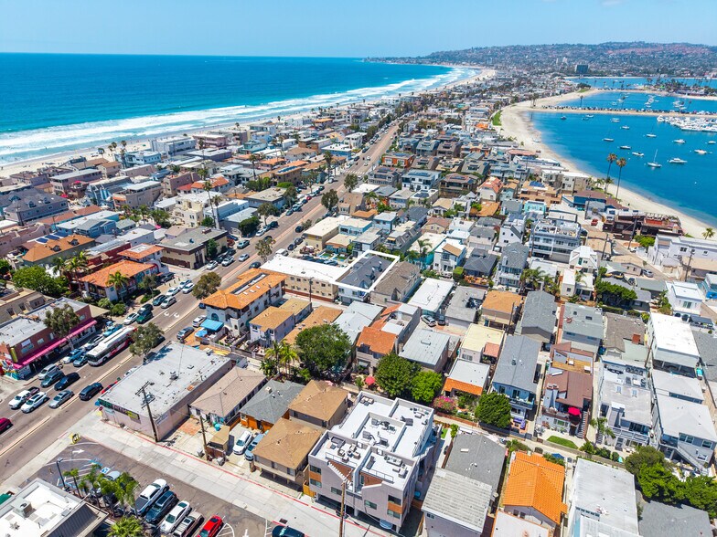 More Photos Of 813 Isthmus Ct, San Diego Apartments For Sale