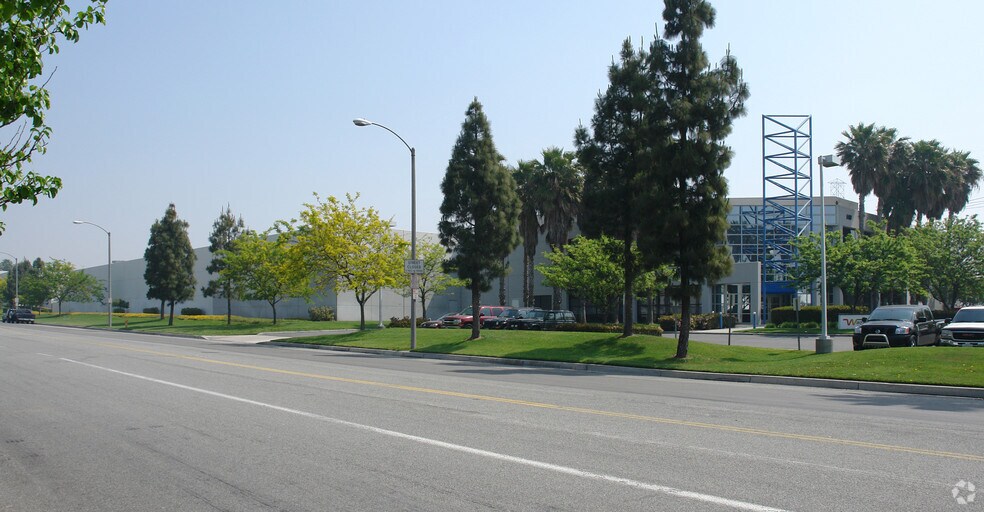 More Photos Of 5401 E Jurupa St, Ontario Warehouse For Sale