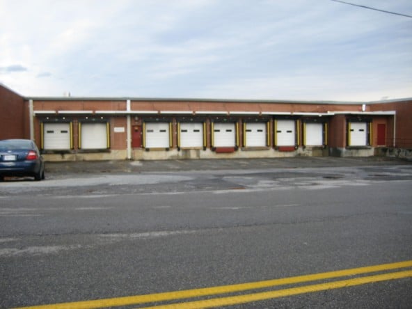 More Photos Of 239 Rowan St, Salem Warehouse For Sale