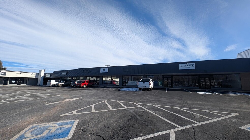 More Photos Of 3029-3123 N Hancock Ave, Colorado Springs Storefront Retail Office For Lease