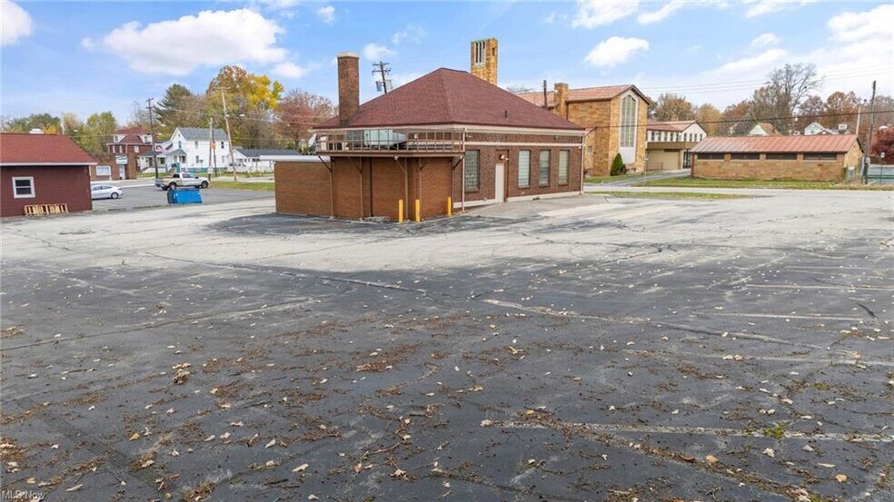 More Photos Of 403 Tenney Ave, Campbell Bank For Sale