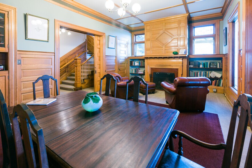 More Photos Of 401 Broadway, Tacoma Loft Creative Space For Lease