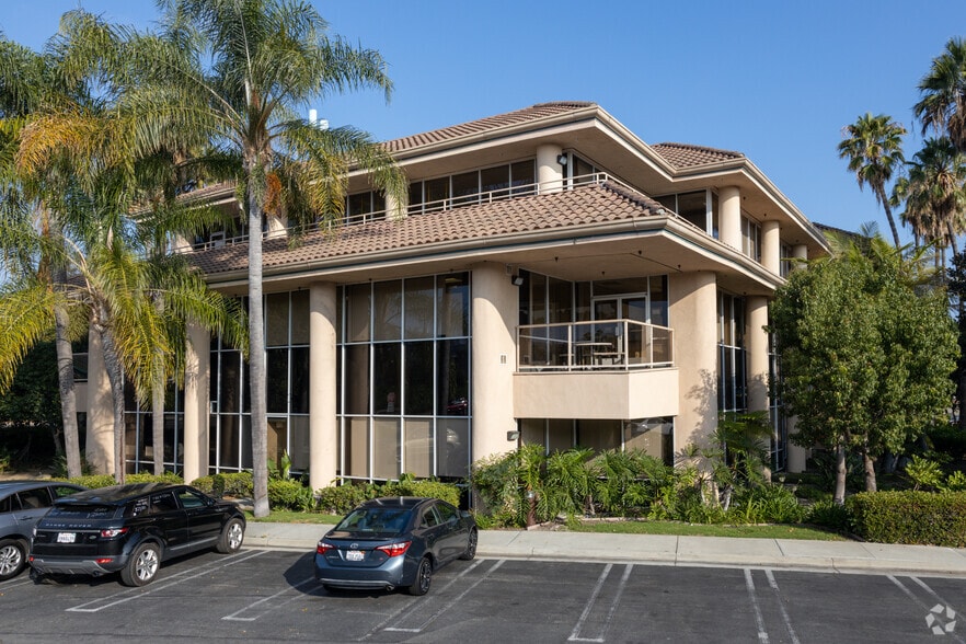 More Photos Of 3445 Pacific Coast Hwy, Torrance Medical For Sale