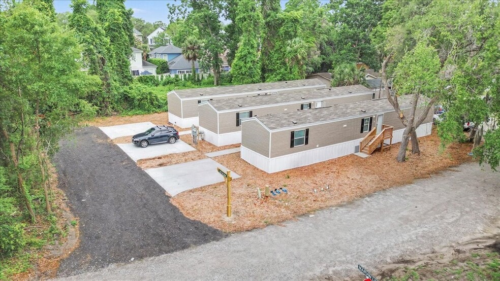 More Photos Of 120 Red Fox Mnr, Hilton Head Island Multifamily For Sale