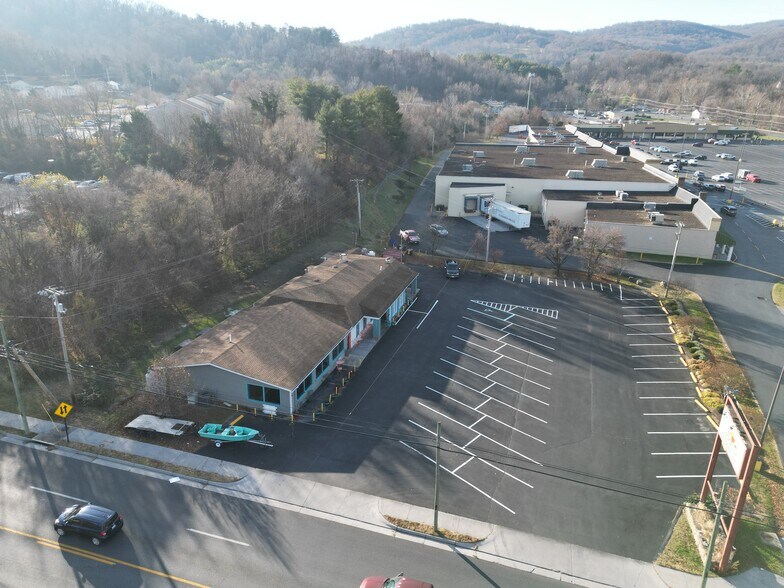 More Photos Of 865 John Marshall Hwy, Front Royal Restaurant For Sale