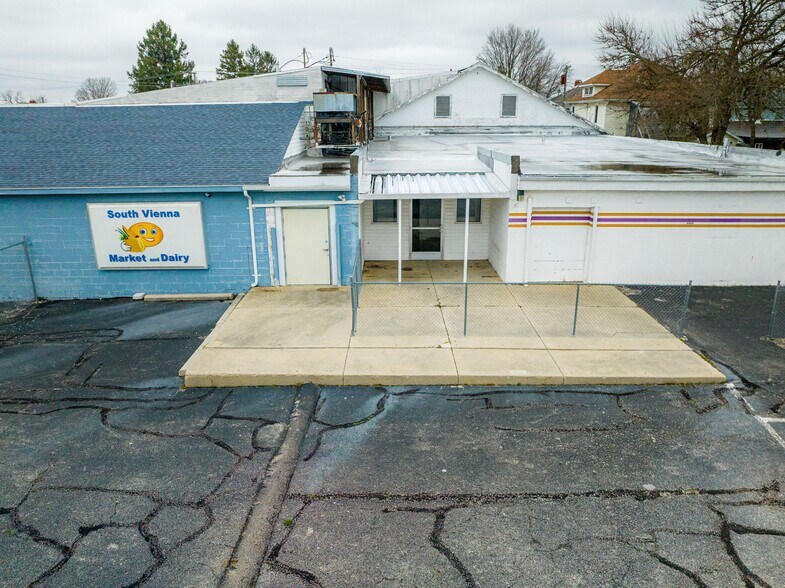 More Photos Of 21 1/2 W Main St, South Vienna Post Office For Sale