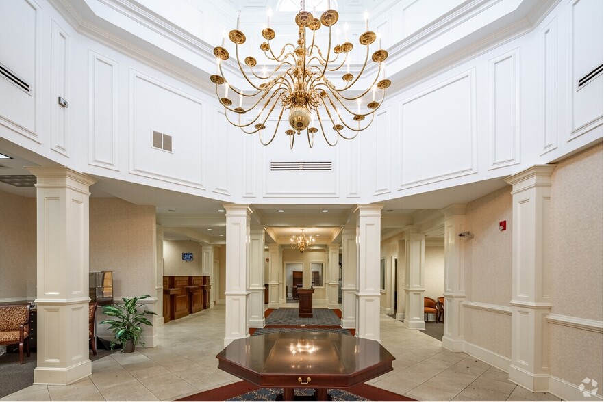 More Photos Of 3165 Maysville Rd, Commerce Bank For Sale