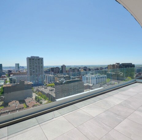 More Photos Of 1400 Av Des Pins O, Montréal Apartments For Sale