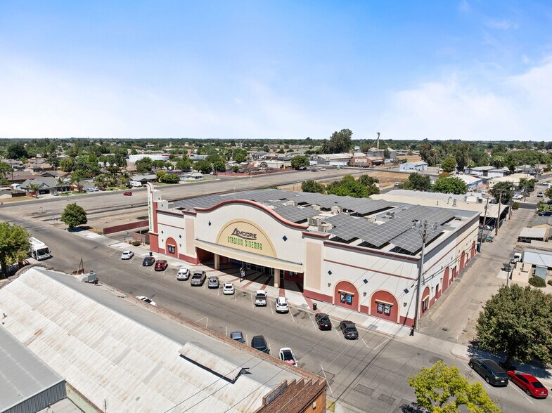 More Photos Of 400 Follett St, Lemoore Freestanding For Sale