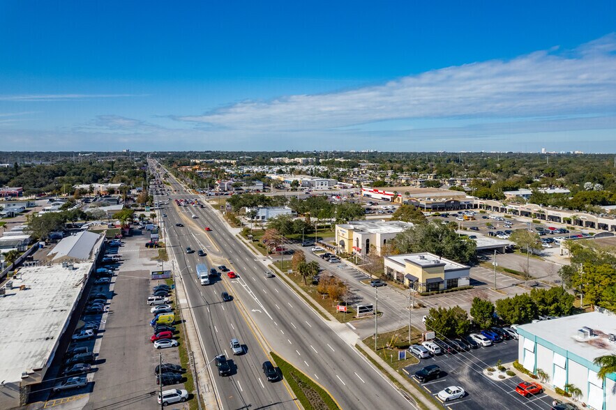 More Photos Of 2650 E Bay Dr, Largo Freestanding For Lease