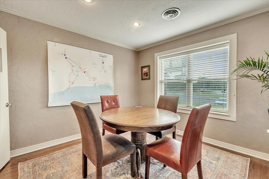 More Photos Of 1220 NW 50th St, Oklahoma City Office For Sale