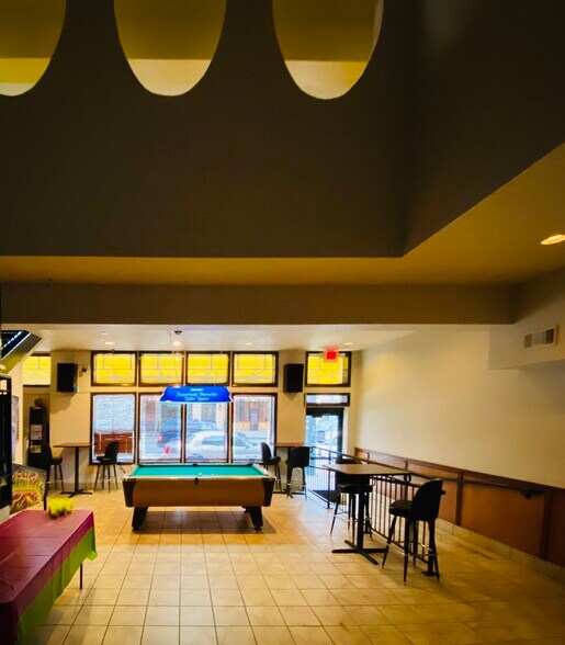 More Photos Of 2512 E Carson St, Pittsburgh Bar For Sale