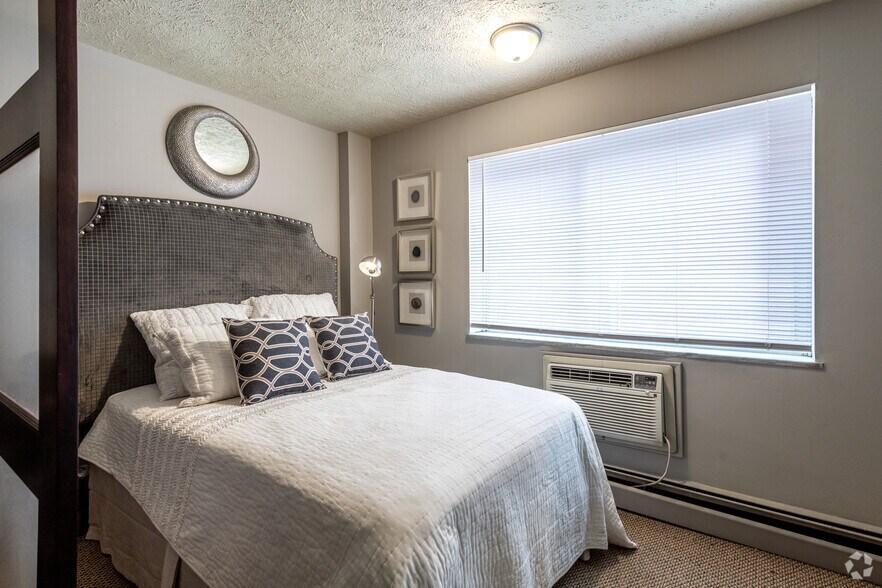 More Photos Of 2901 Euclid Ave, Cleveland Apartments For Sale