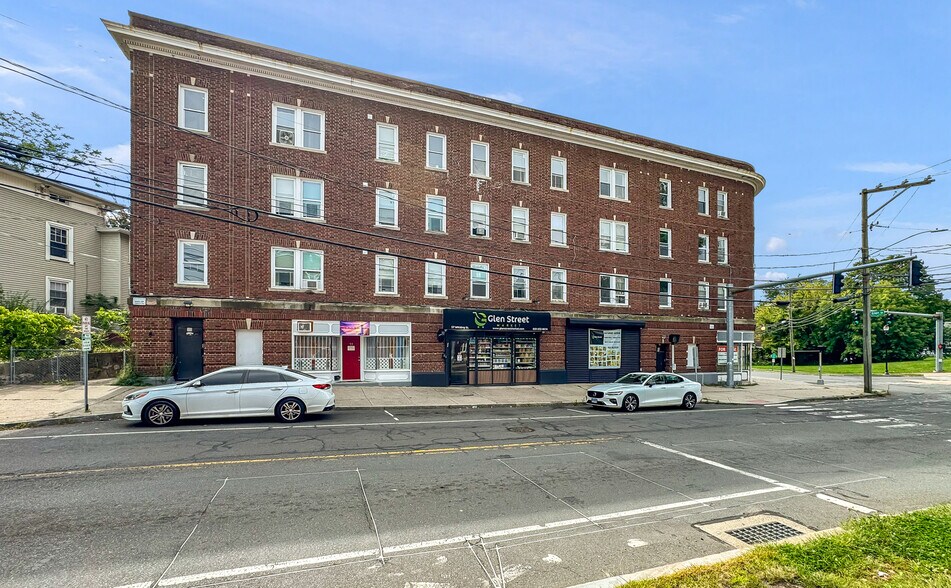 More Photos Of 57 Whiting St, New Britain Apartments For Sale