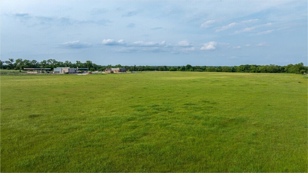 More Photos Of TBD E 67 hwy, Rainbow Land For Sale