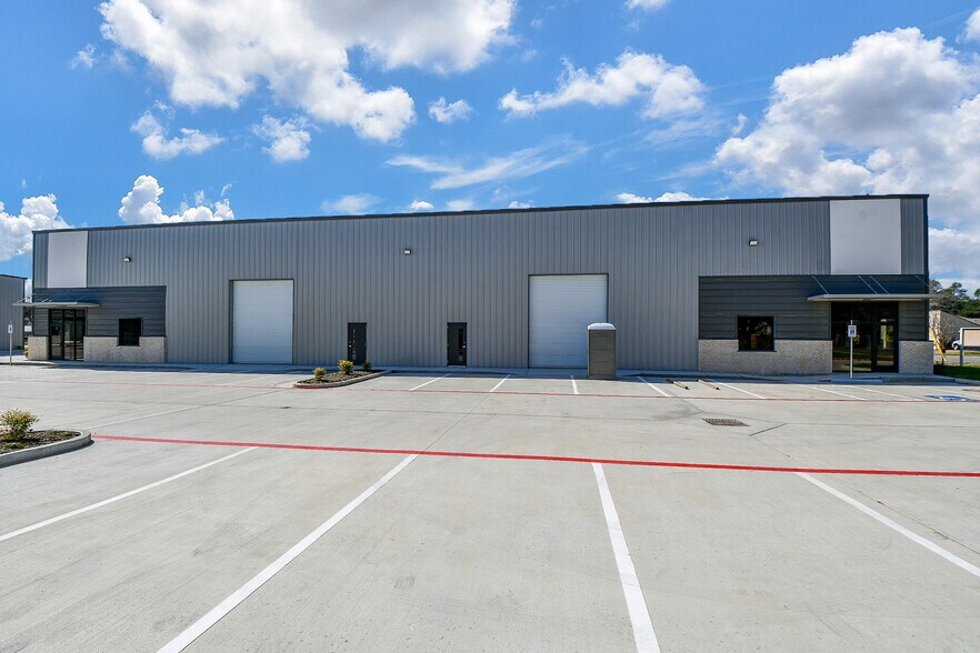 More Photos Of 5713 13th St, Katy Unknown For Lease