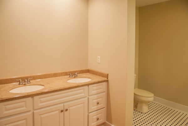 More Photos Of 1814 E Franklin St, Richmond Office Residential For Sale