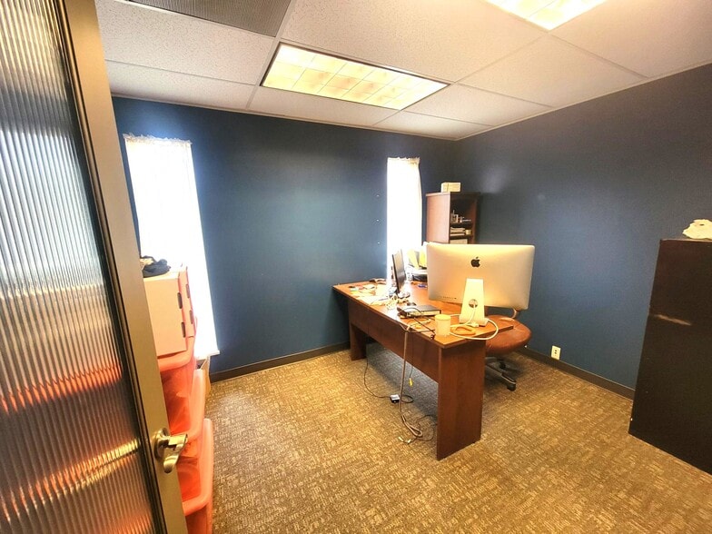 More Photos Of 1611 S Geiger Blvd, Spokane Industrial For Sale