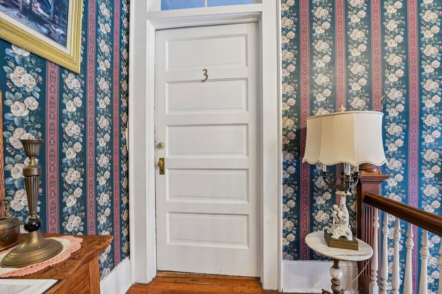 More Photos Of 421 Howard St, San Antonio Hospitality For Sale