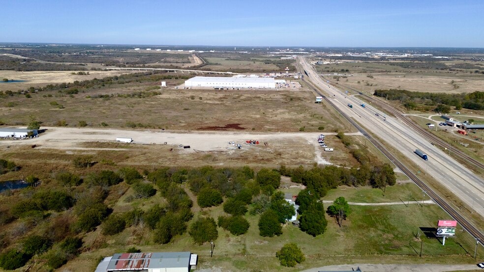 More Photos Of 5600 S Interstate Highway 45 W, Corsicana Land For Sale