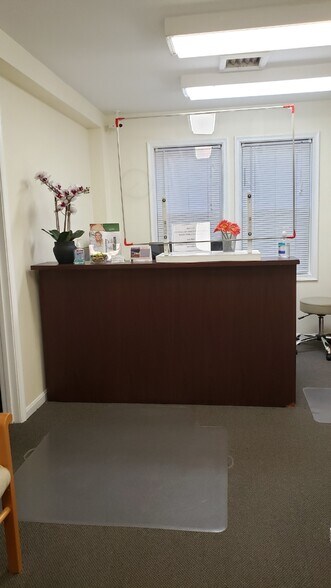 More Photos Of 2106 Gallows Rd, Vienna Medical For Lease