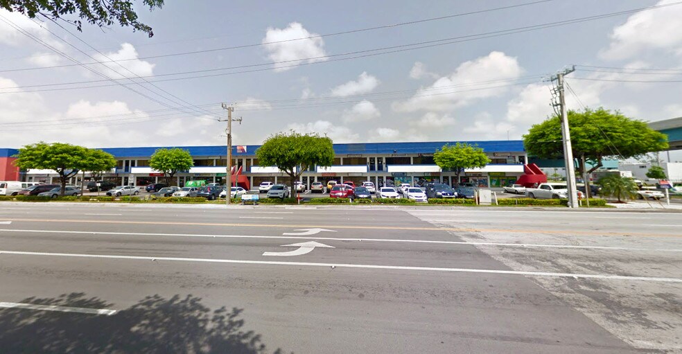 More Photos Of 2501-2545 NW 72nd Ave, Miami Distribution For Lease