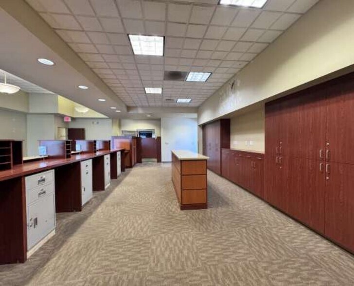 More Photos Of 6392-6512 Westside Rd, Redding Unknown For Lease