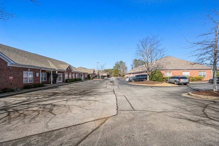 More Photos Of 3459 Acworth Due West Rd NW, Acworth Office For Sale