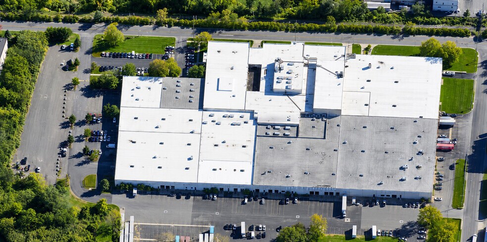 More Photos Of 65 Railroad Ave, Ridgefield Warehouse For Lease