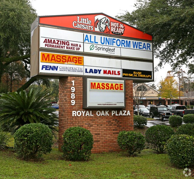 More Photos Of 1989 Capital Cir NE, Tallahassee Storefront For Lease