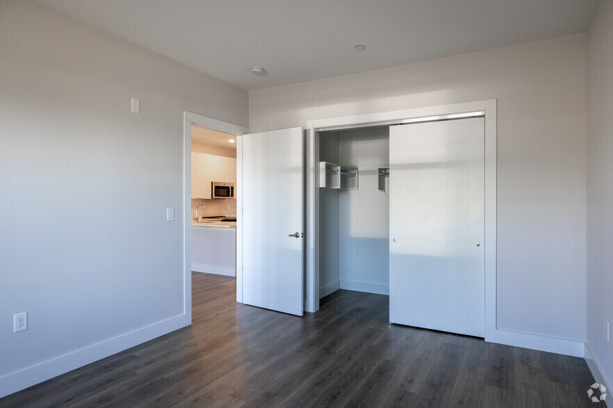 More Photos Of 81 Monroe St, Rahway Apartments For Lease