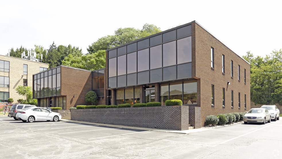 Primary Photo Of 8980 Perry Hwy, Pittsburgh Office For Lease