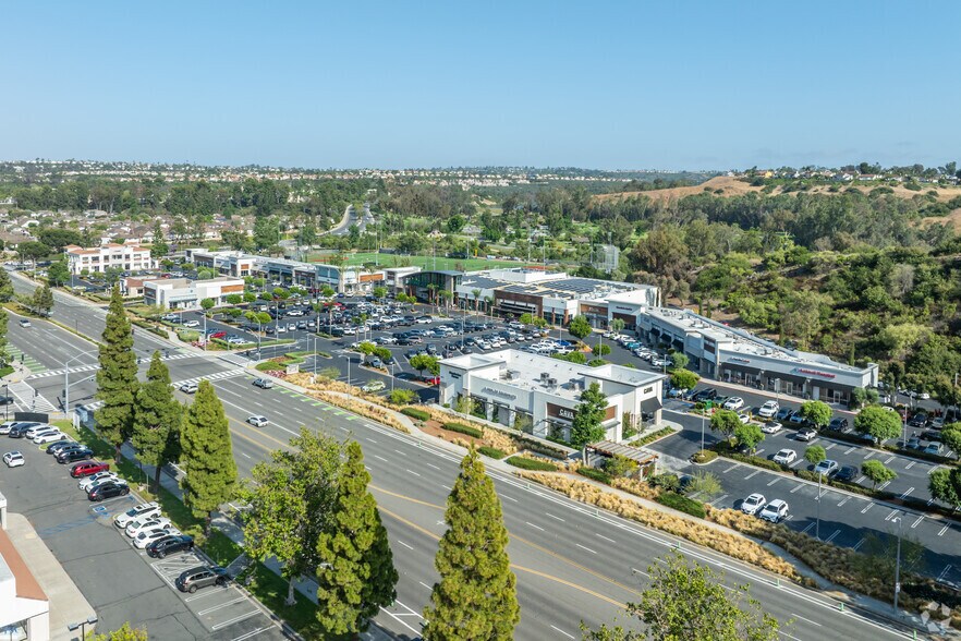 More Photos Of 23862-24038 Aliso Creek Rd, Laguna Niguel Freestanding For Lease