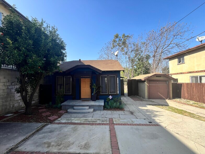 More Photos Of 2297 Glendale Blvd, Los Angeles Multifamily For Sale
