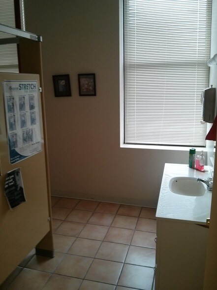 More Photos Of 725 Branch Ave, Providence Multifamily For Sale