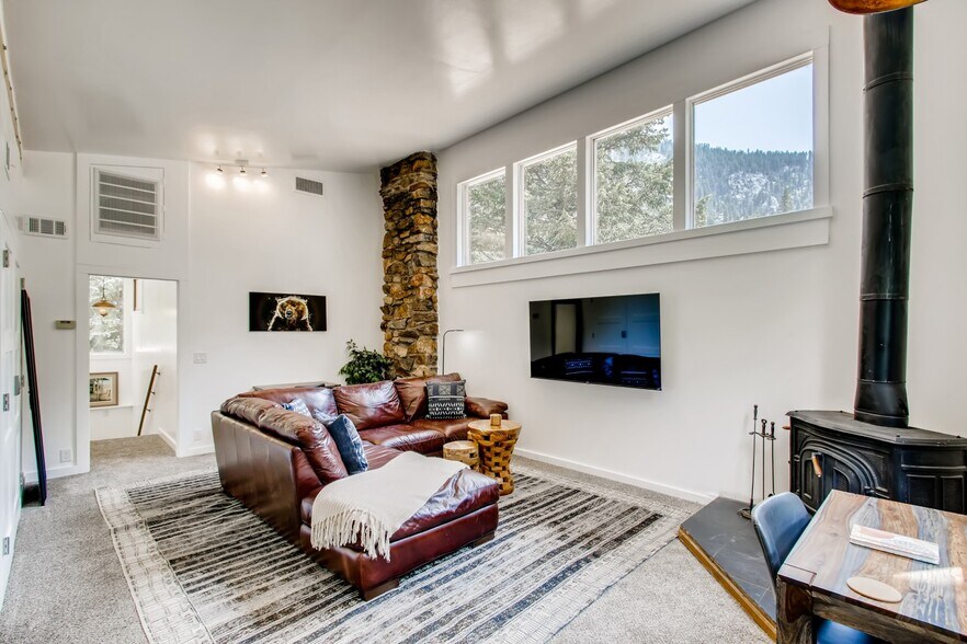 More Photos Of 3303 Chicago Creek Rd, Idaho Springs Hotel For Sale
